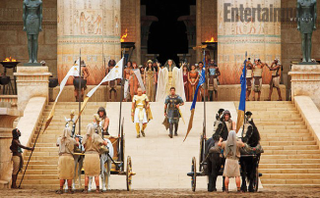 Illustration for article titled Yikes, Christian Bale's Moses Is Super Intense